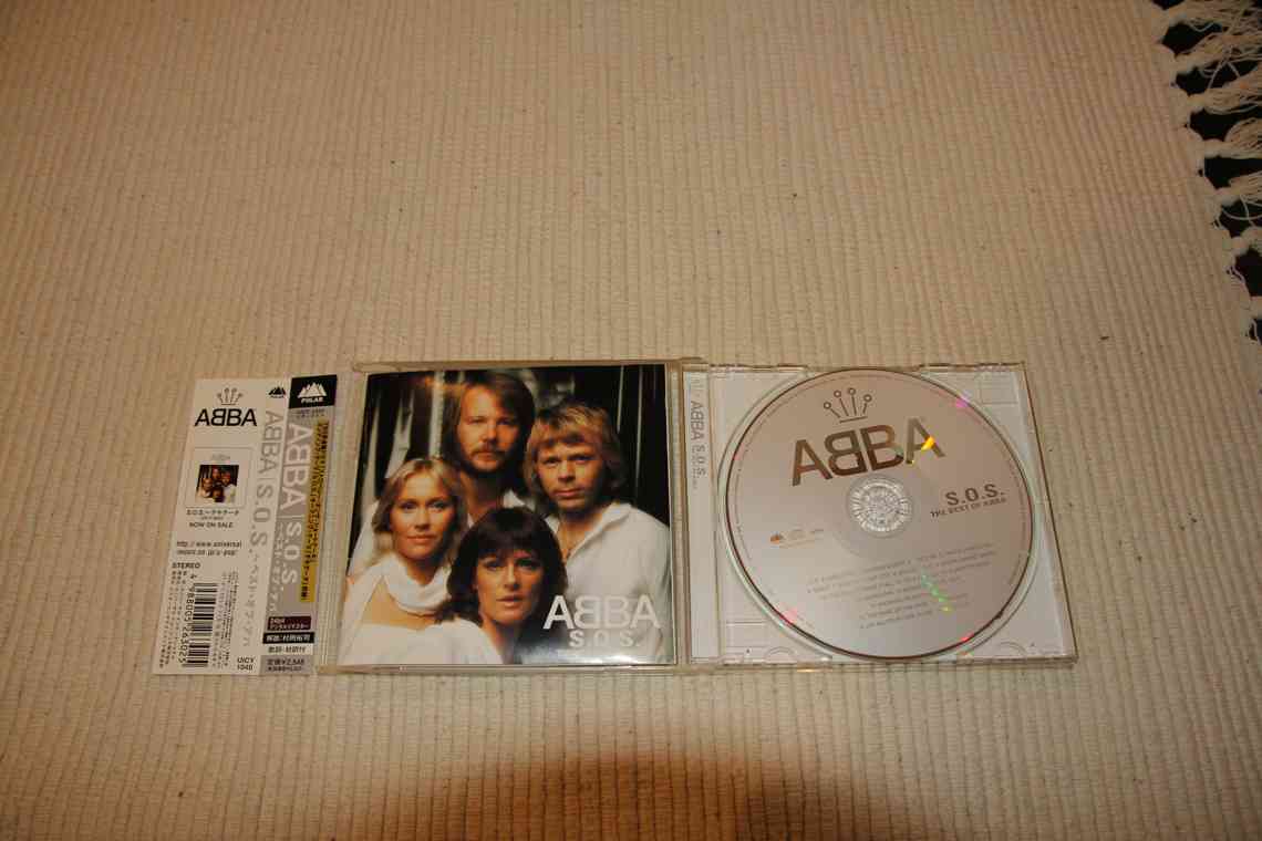 ABBA - S.O.S. THE BEST OF ABBA - JAPAN